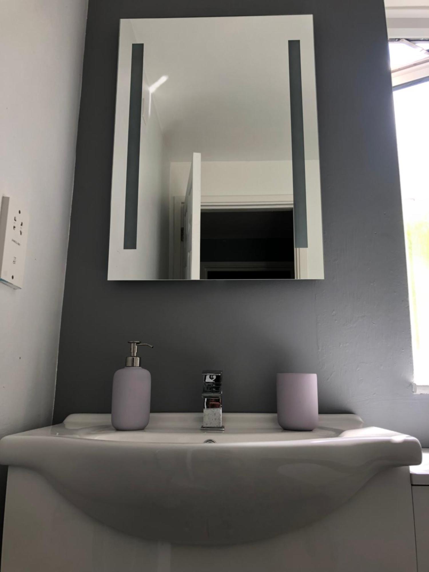 Cosy 2 Bedroom Flat In Manor House 런던 외부 사진